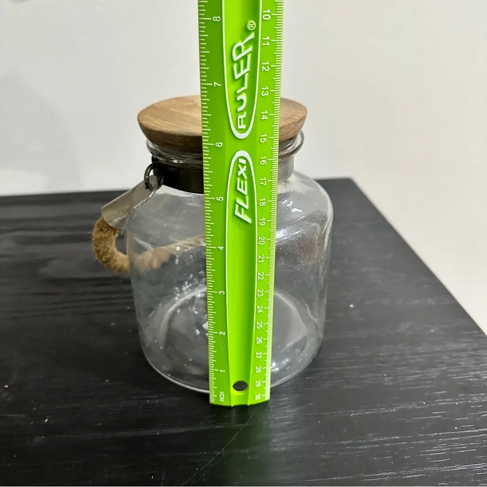 Pier 1 candle jar